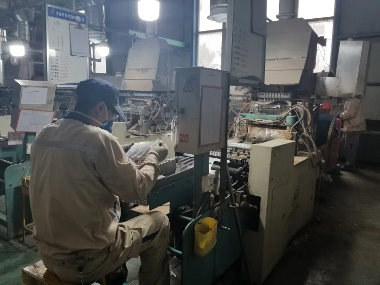 12v 1.2ah 97x43x52mm  0.52kgs  small battery rechargeable small lead acid battery