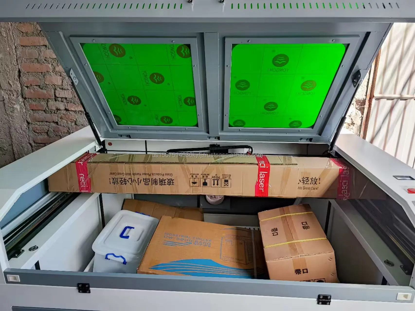 Big Size 1800*1200mm Laser Cutter Fabric Cutting Machine 1812 1612 1390 Ruida Control Leadshine 57 Stepper Motor 86 On Sale