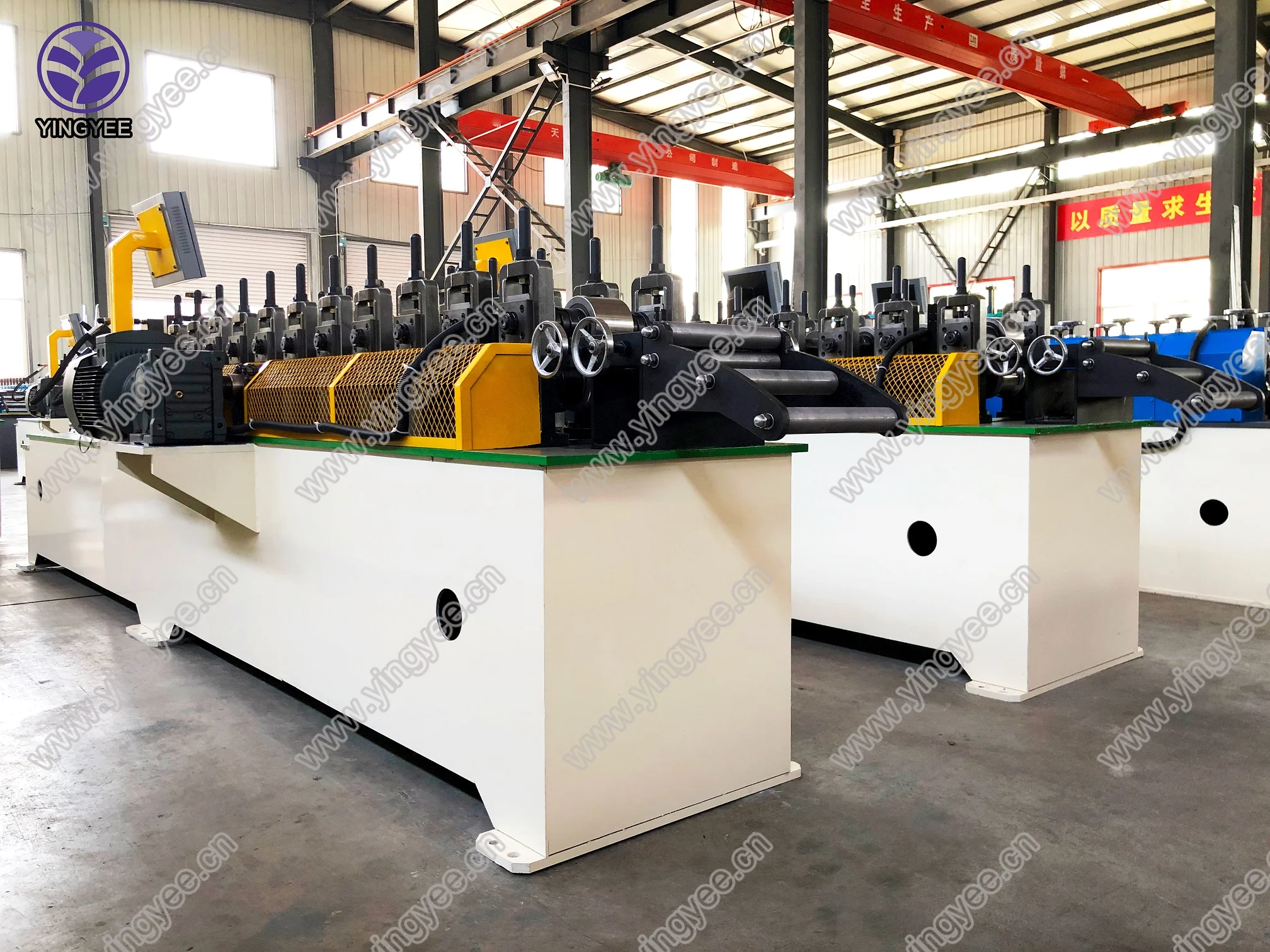 omega profiles  roll forming machine