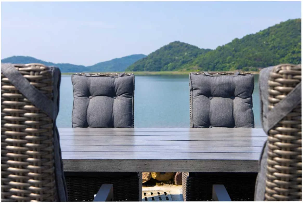 YOHO outdoor furniture Luxury Garden Patio rattan Dining set adjustable leisure chair High end stretchable table dining set