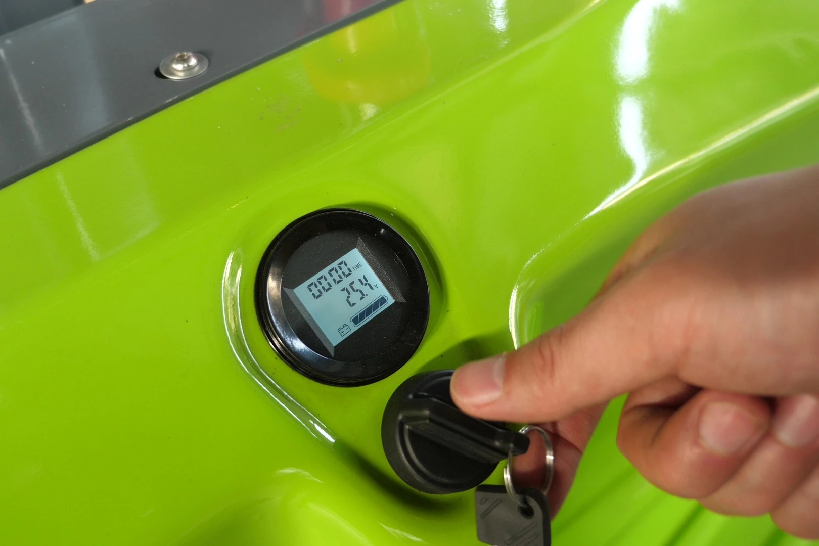 Chinese Hot Sell Convenient mini 500kg-2000kg self loading electric pallet stackers