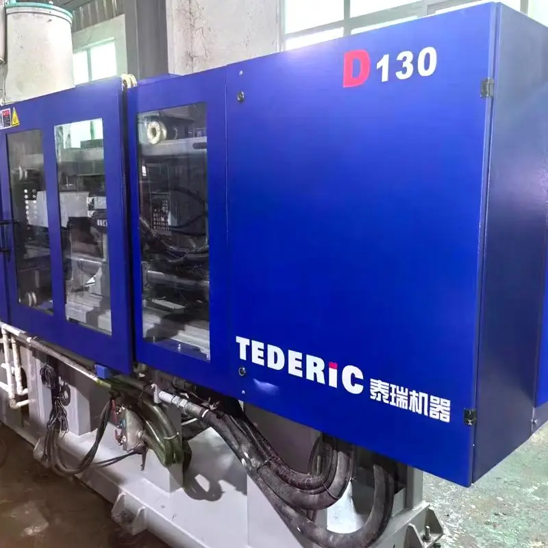 Make mobile phone protective case headphone protective cover machine TPU and ABS material Haitian injection molding machine 120T