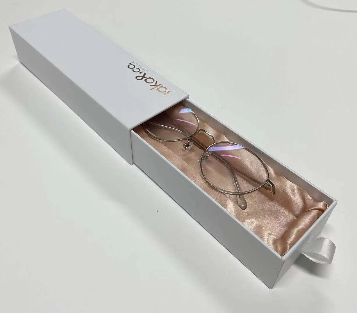 China manufacture custom Printing Rigid Cardboard gift paper  Drawer Box  For packaging sunglasses  With silk  Inserts