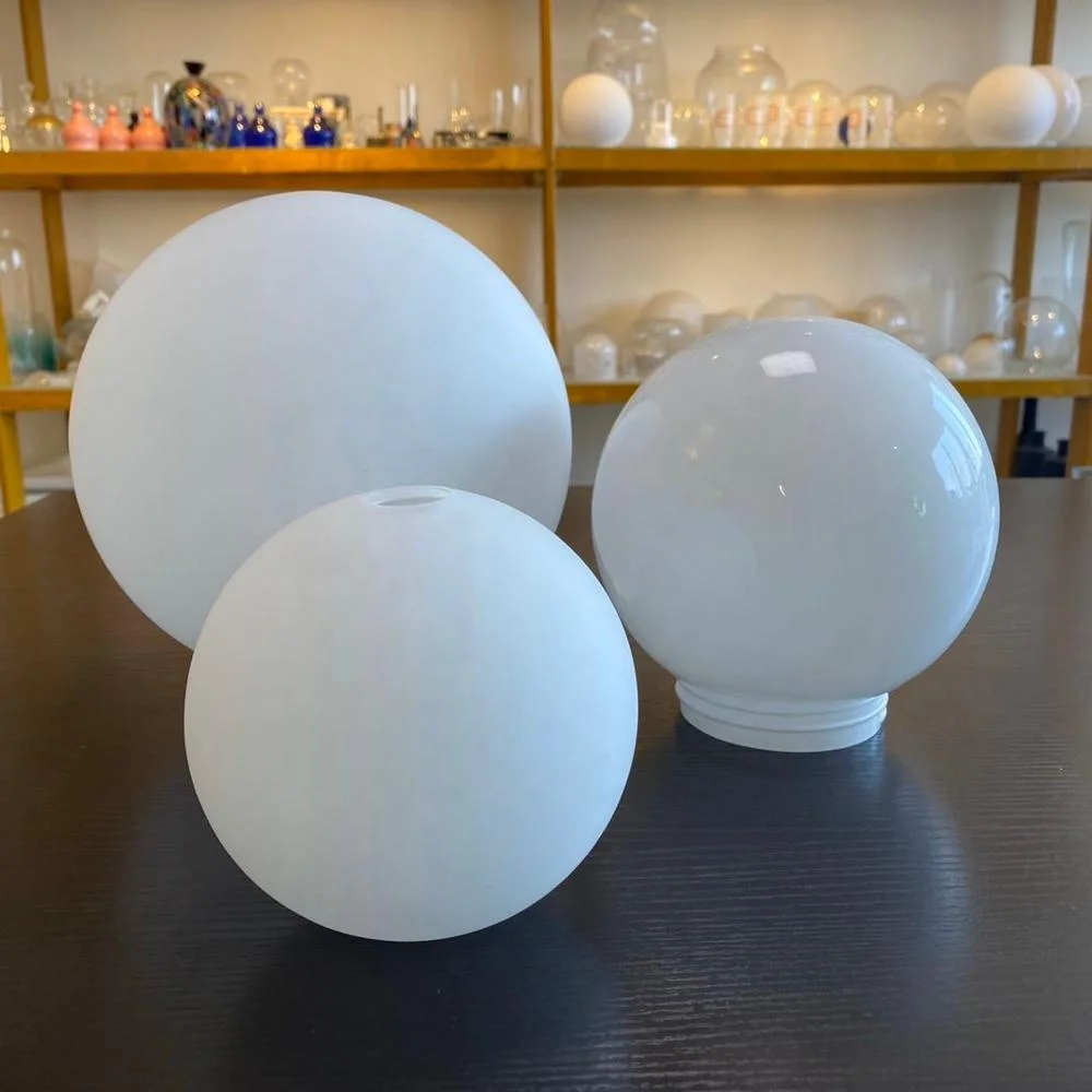 wall light opal globe /opal shiny glass ball lamp shade for sale