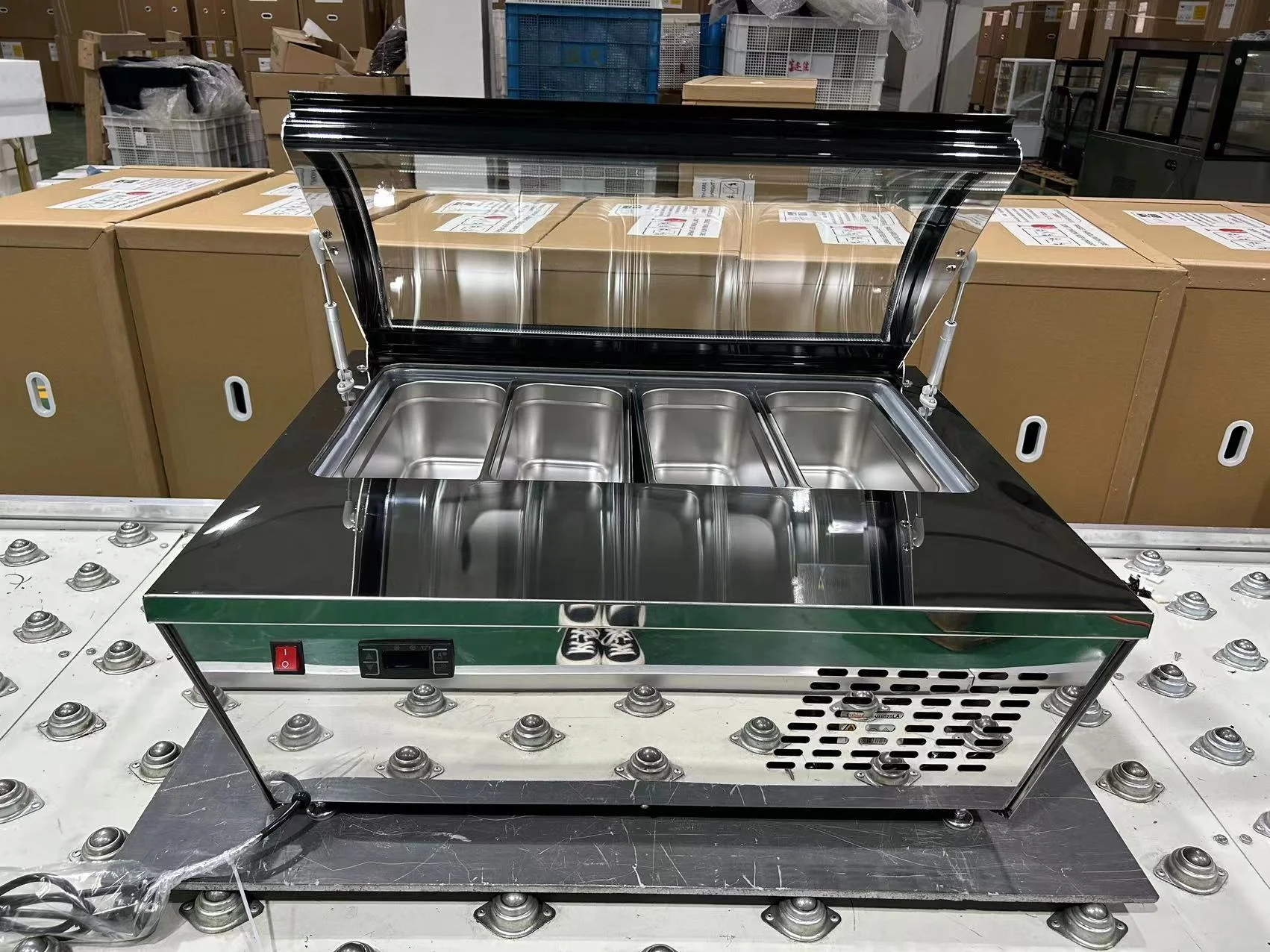 Factory price 75L Commercial Ice Cream Fridge Display Freezer Showcase With Pan