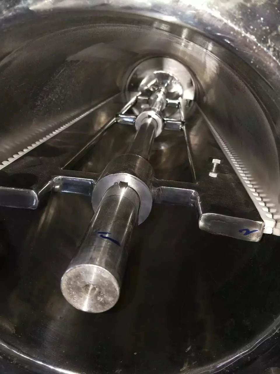 Price of high quality industrial wiped thin film industrial rotary  evaporator for oil