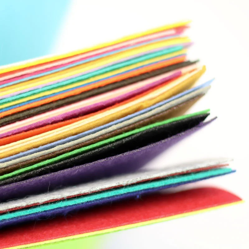 Высококачественный полиэфирный ручной цветной войлочный рулон