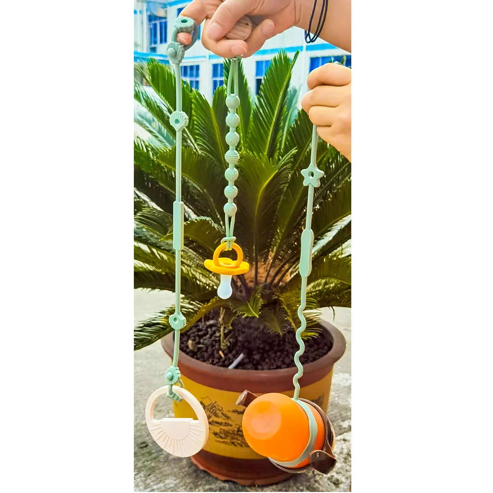 2024 Amazon Hot Sale New Safety Pacifier Teether Strap Stretchable Toy Clip Silicone Baby Toy Straps For Strollers