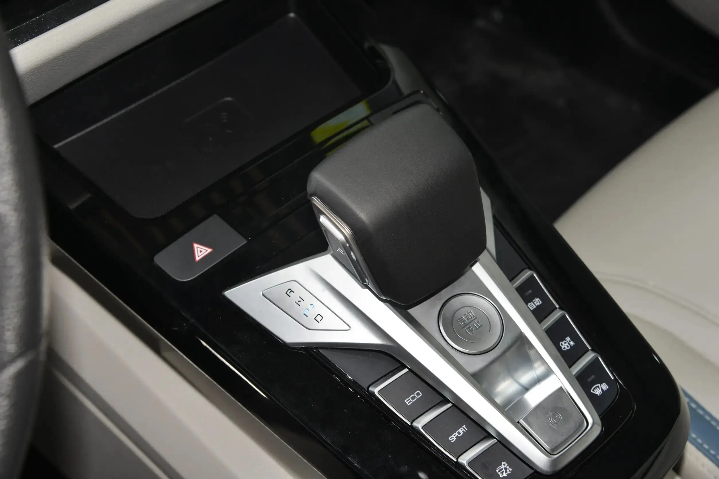 Hot-Selling Left Hand Drive 2021 2022 2023 Luxury Version BYD Yuan Pro Fast Charging New Energy Vehicle Used Car