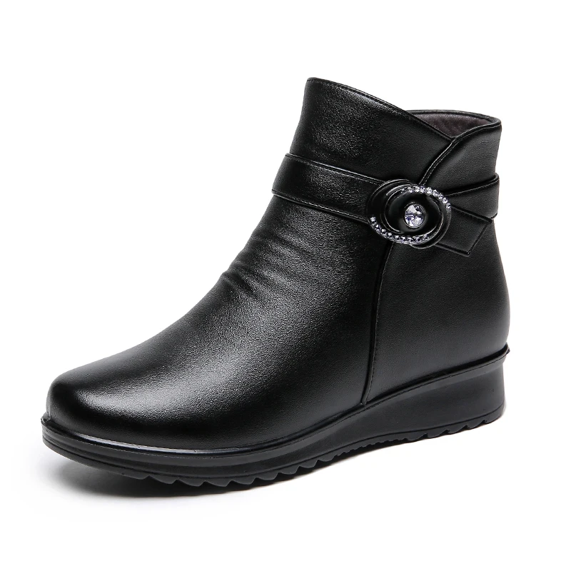 2024 China Wholesale Casual Shoes Women Winter Shoes Winter New Style Leather Boots Furry Flat Snow Boots Black Ankle Boots