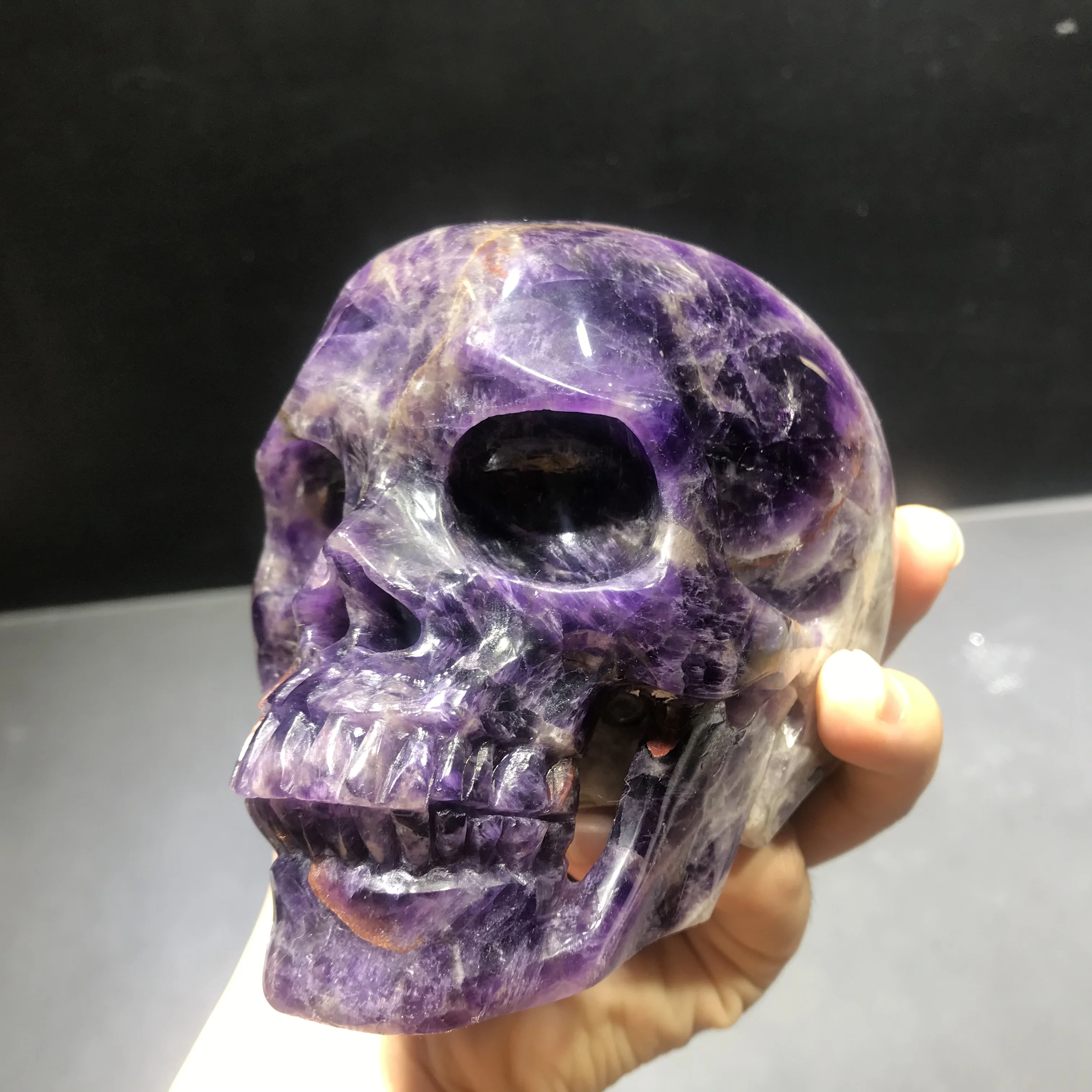 Bulk wholesale cheap  high quality  factory customized hand-carved crystal  quartz dream amethyst skulls for carfts