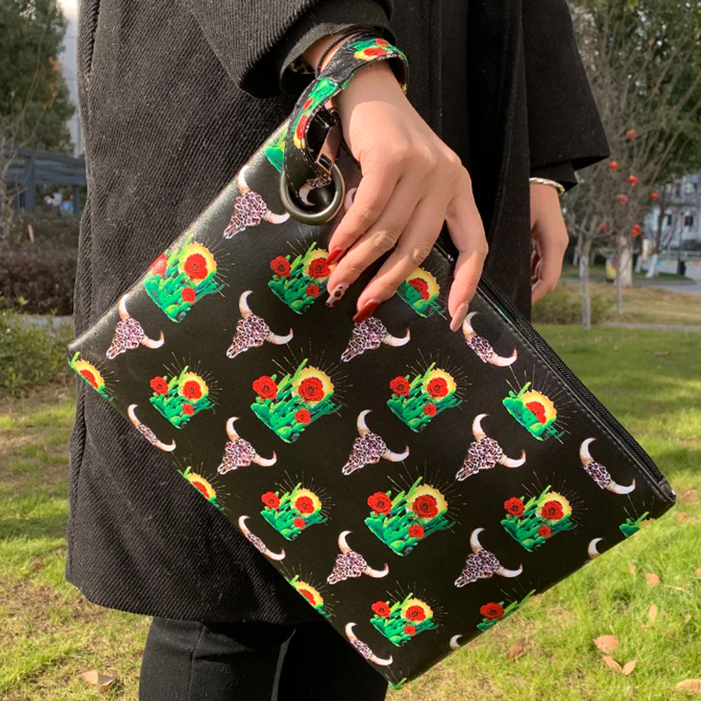 Женский клатч в стиле оверсайз, дизайнерская вместительная сумочка-клатч с рисунком черепа и цветов, Дамский кошелек с ремешком на запястье, вечерняя сумка для девушек