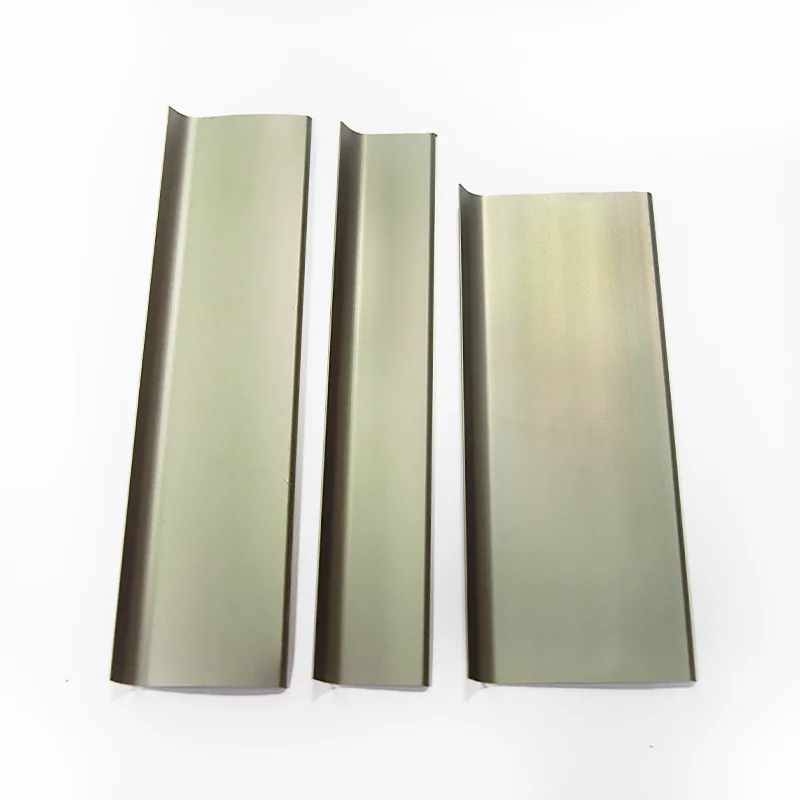 Champagne aluminum flooring accessories 60mm metal floor skirting