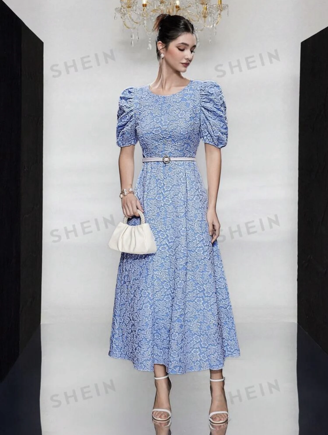 3D Textured Woven Weaved Jacquard With Floral Raised Embossed Detailed Pattern for Making Children Wear Women Dresses Clothings