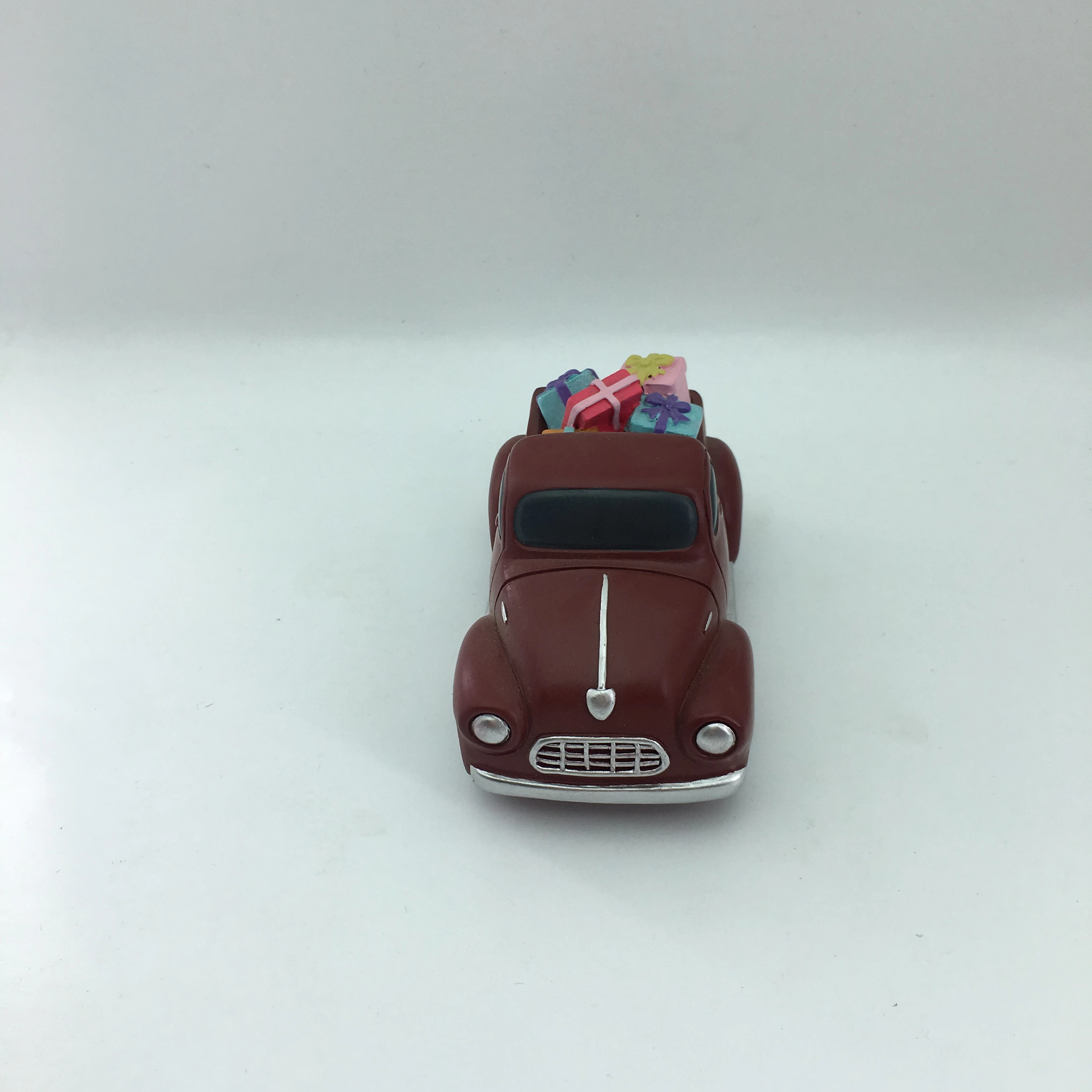 Produce All Kinds of Resin Arts Crafts Products Little Car For Home Decoration Accessories Figurine