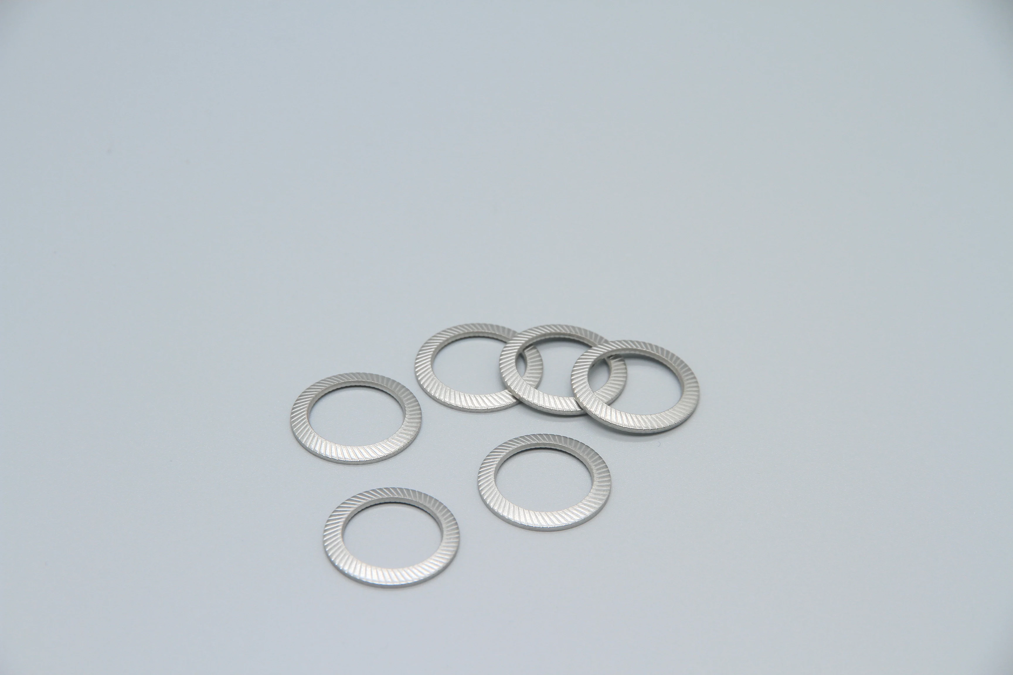 China Manufacturer DIN25201 spring steel double lock washer Plated Wedge Lock Self Locking Washer