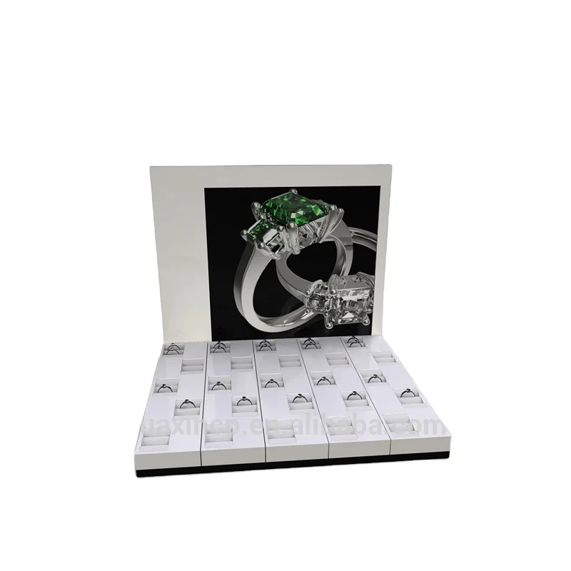 Customized wedding ring display for jewelry