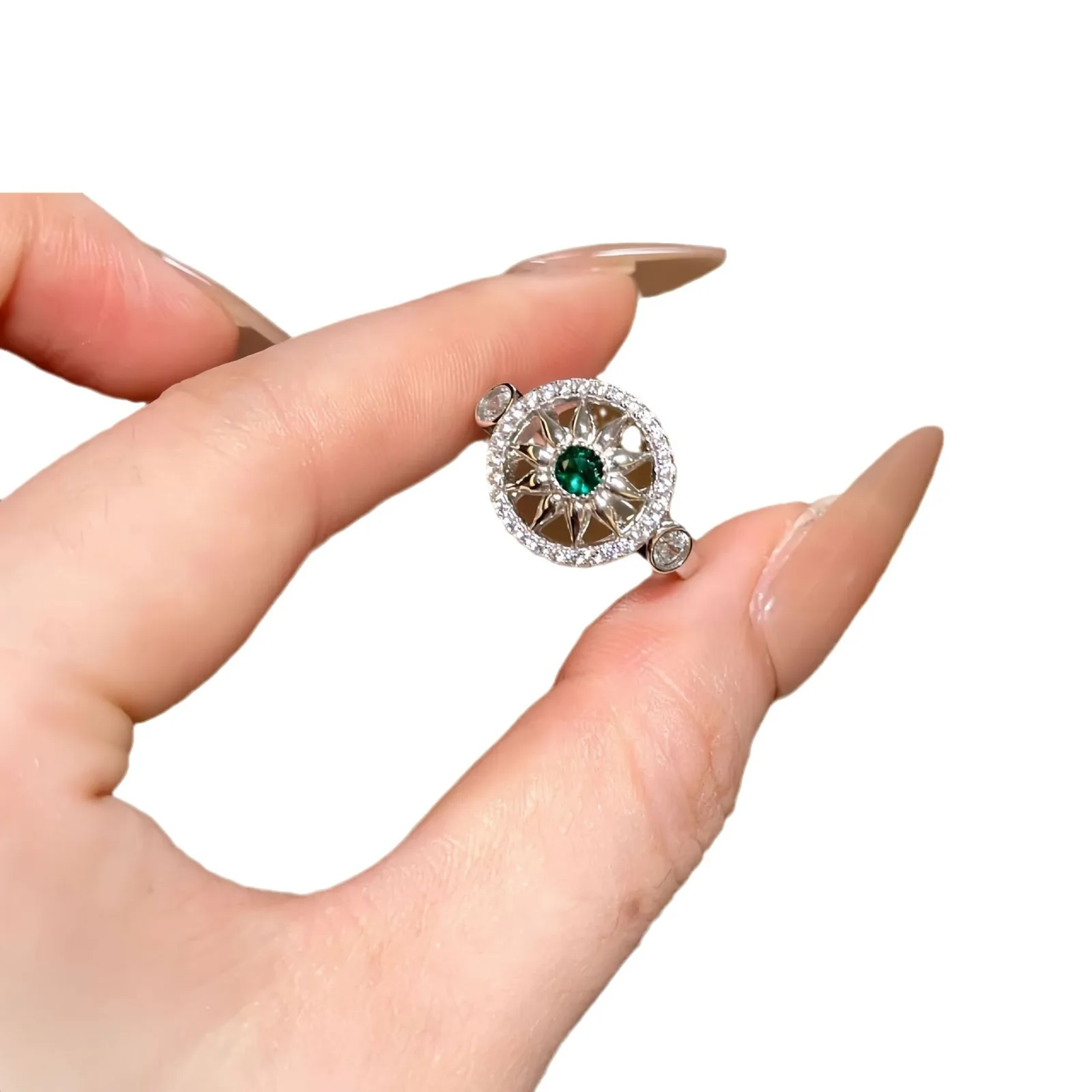Light luxury fashion star emerald compass female ring senior niche micro inset zircon retro personality open ring female