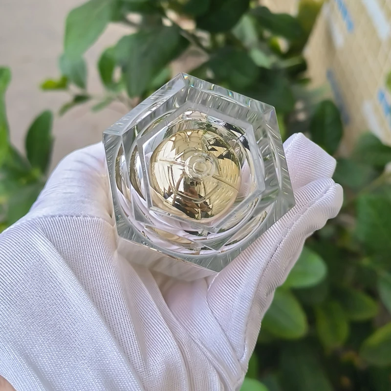 M603 In Sock Gold 30ml 50ml 100ml 120 ml Plastic Cream Bottle Skin Care Container Empty Custom Lotion Cosmetic Jars and Bottles