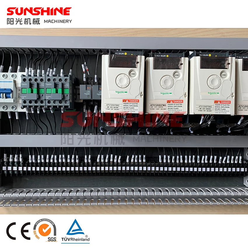 Automatic linear four wheel round cap capper plastic bottle screw sealing machine multifunctional capping machine