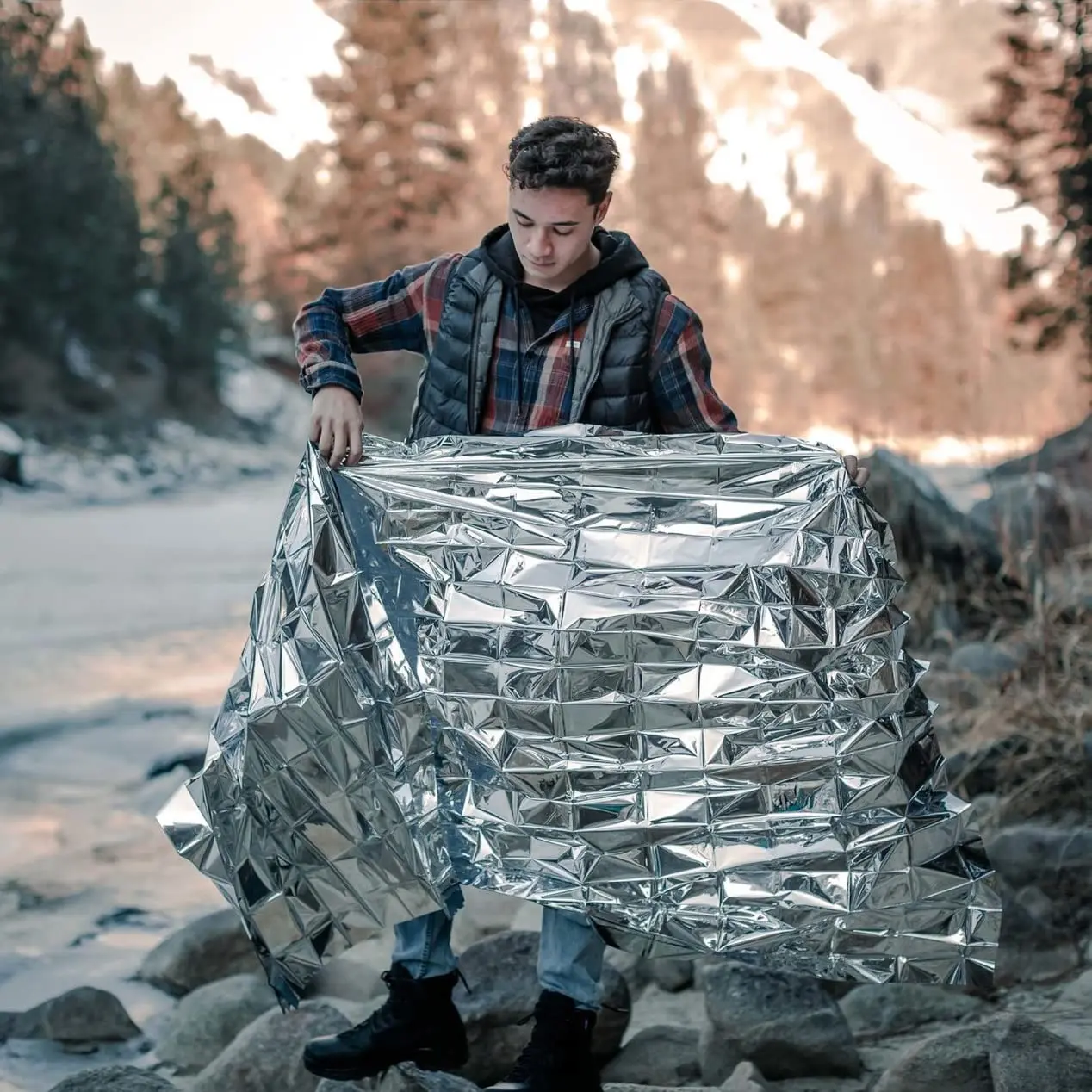 50 Packs Thermal Foil Sauna Blanket Weight Loss Far Infrared Therapy 64in x 84in Emergency Mylar Blankets