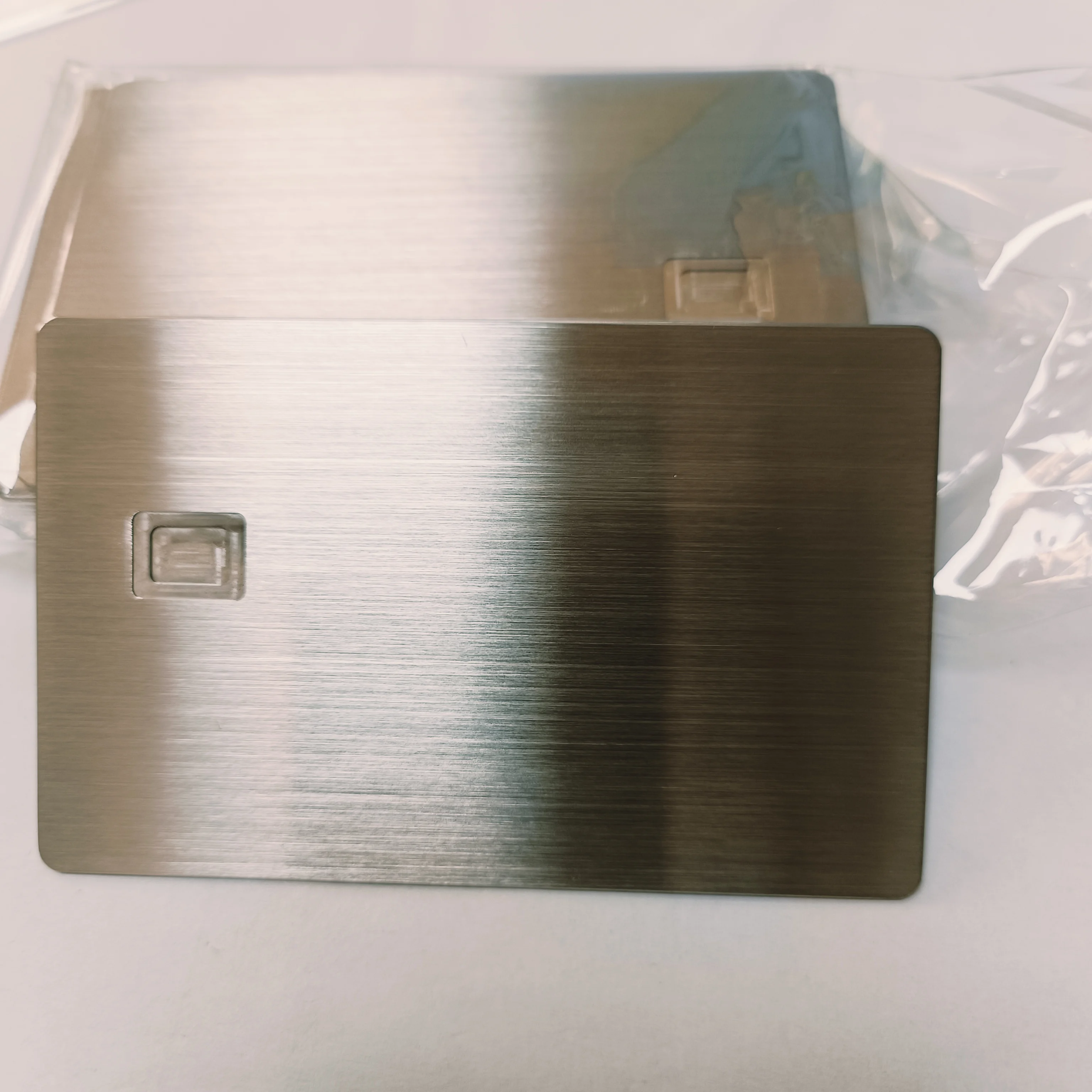 Luxury Gold Logo Printed Magnetic Stripe Metal Debit Card Blank 4442 Chip Bank Metal Credit Card for Laser Engraving