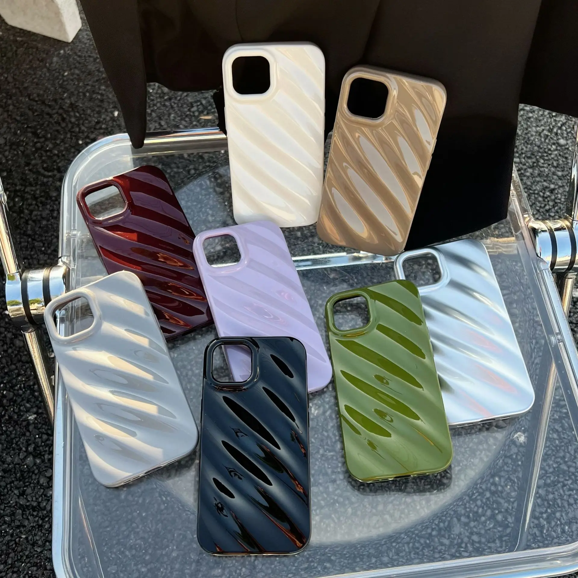 Luxury Glossy Soft Plating Wave Pleat Pattern Phone Case for iPhone 11 12 13 14 Pro Max Candy Color Soft TPU Protective Cover