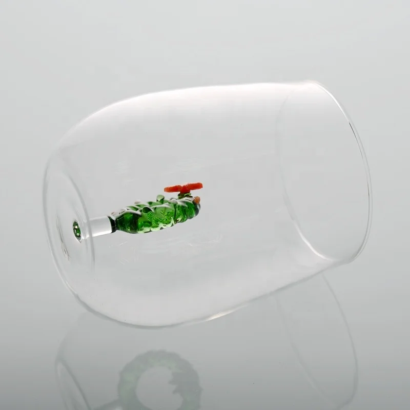 Wholesale Factory Green Wreath Model Water Glass Cup/Oval Drinking Glass Cup/Hand Made Glass Cup for Xmas Season Distributor