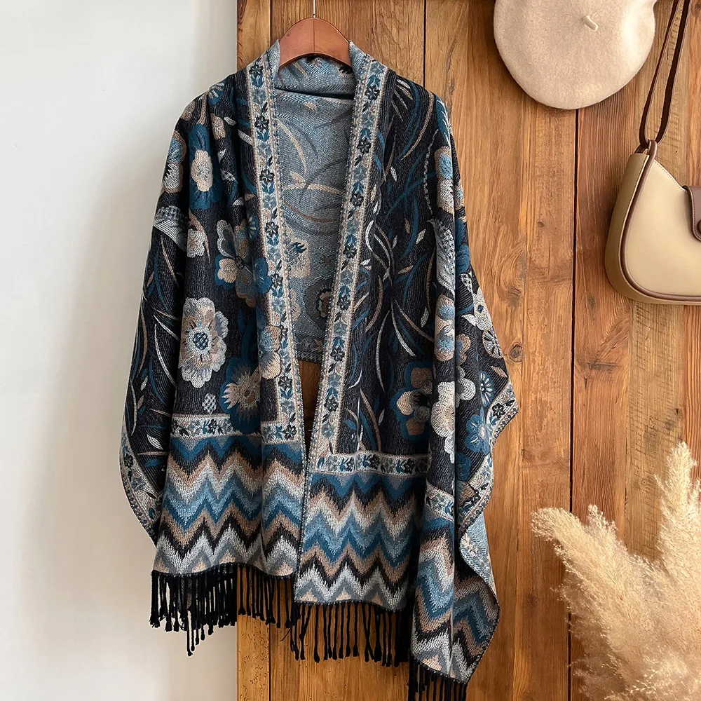 Wholesale Custom Designer Flower Printed Muslim Women Cotton Voile Ethnic Long Scarf Tassel Casual Lady Winter Female Shawl
