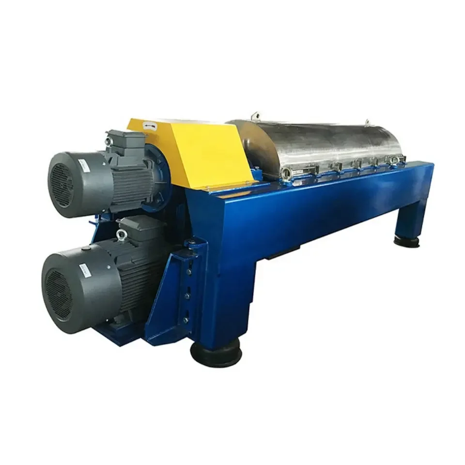Three-phase Fish Oil Decanter Centrifuge /tricanter fish oil separator with factory price