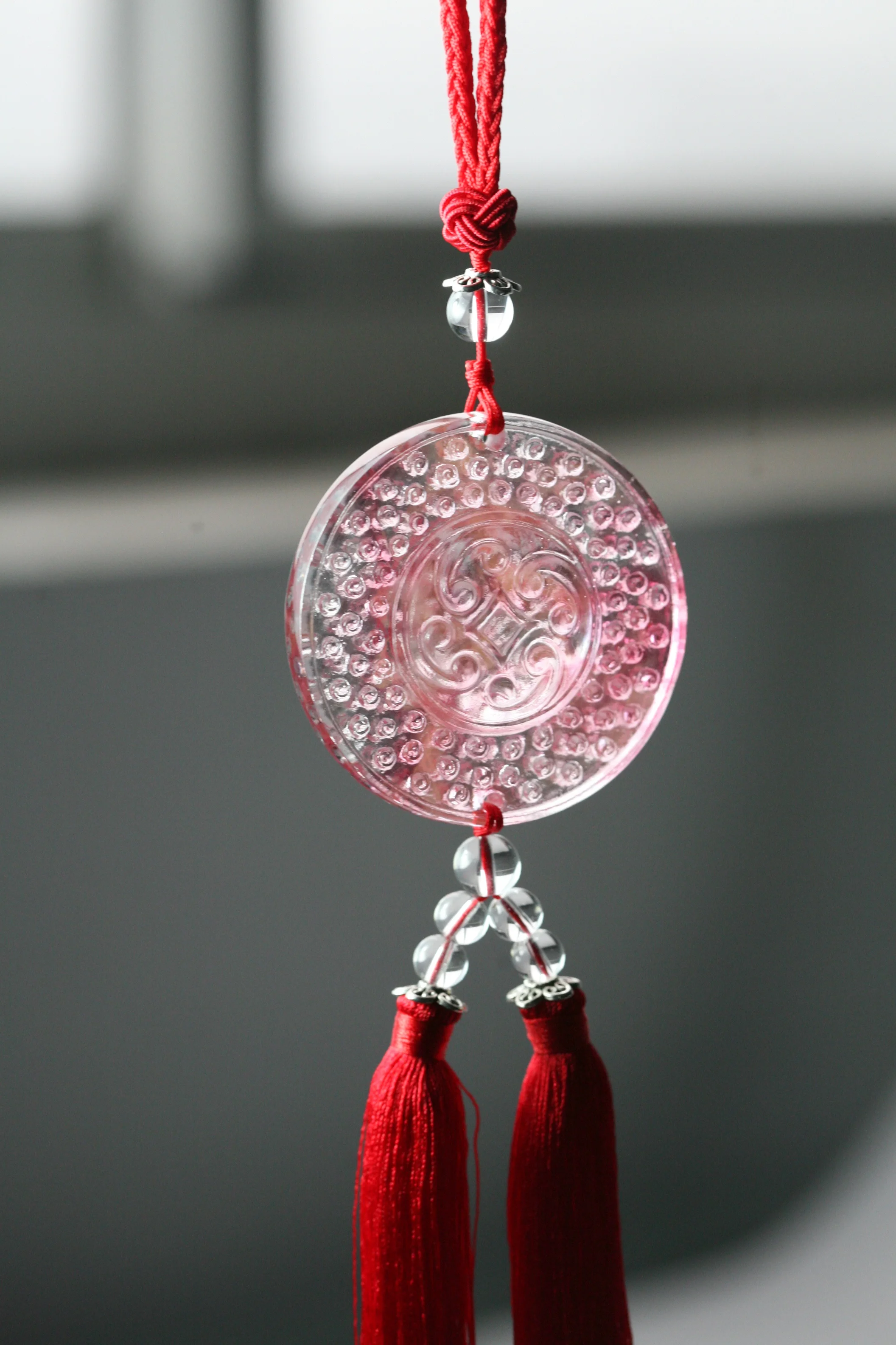 Custom Crystal Glass Car Pendants Chinese Car Decoration for Hanging Pendants