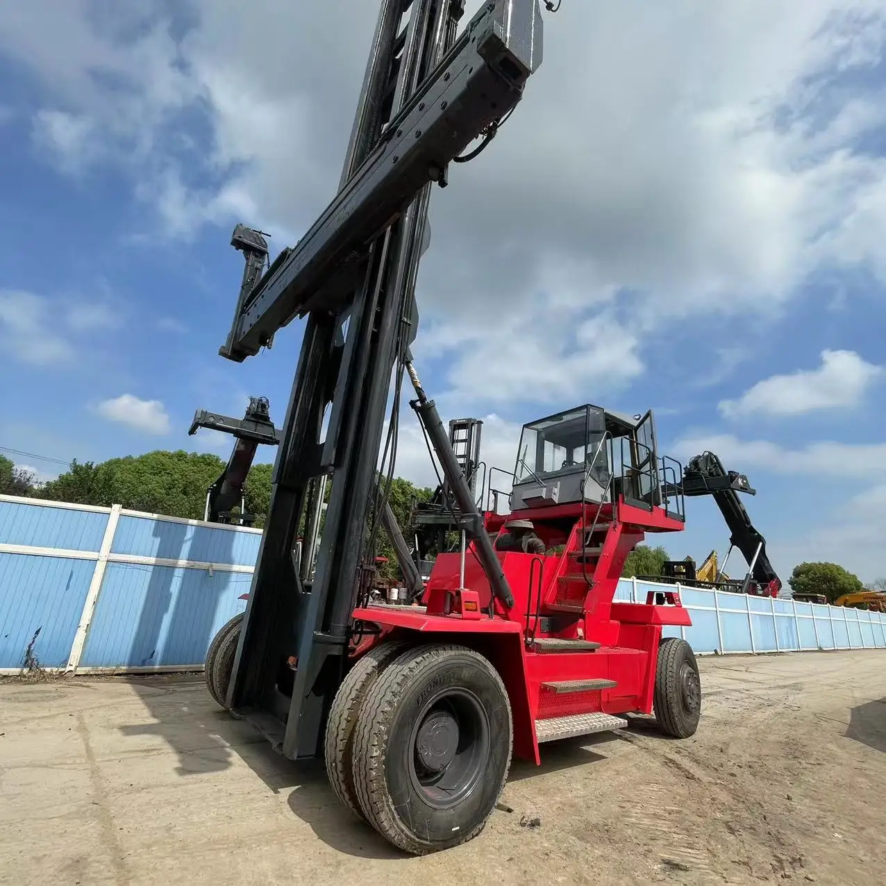 kalmar dce80-45 DCE80-45 excellent condition global limited original japan kalmar dce80-45 8ton used empty container handler