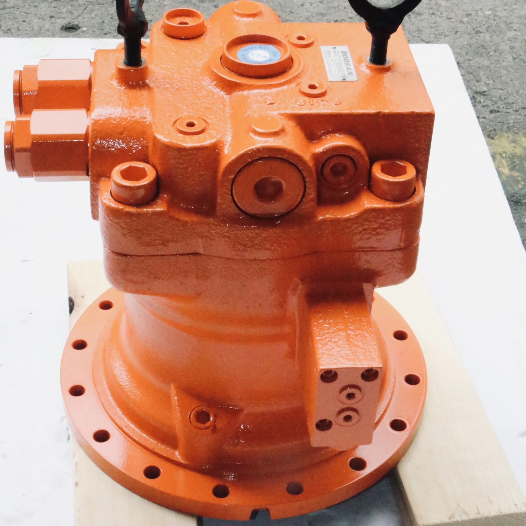 Прямой завод качающийся двигатель Eaton