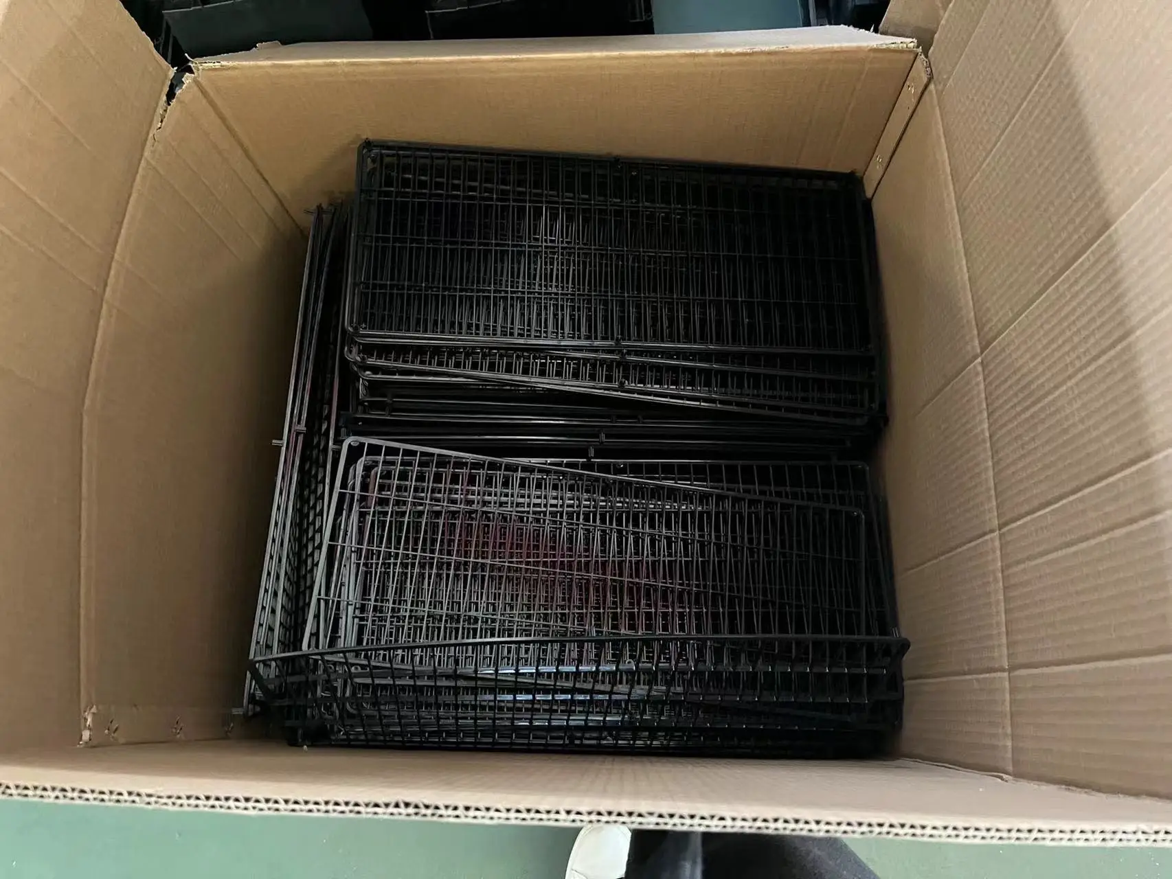 Automatic Plastic Air Vent Inlets for Poultry Chicken Houses Manual Window Air Inlet for Pig Farms Farm Core Component Bearing