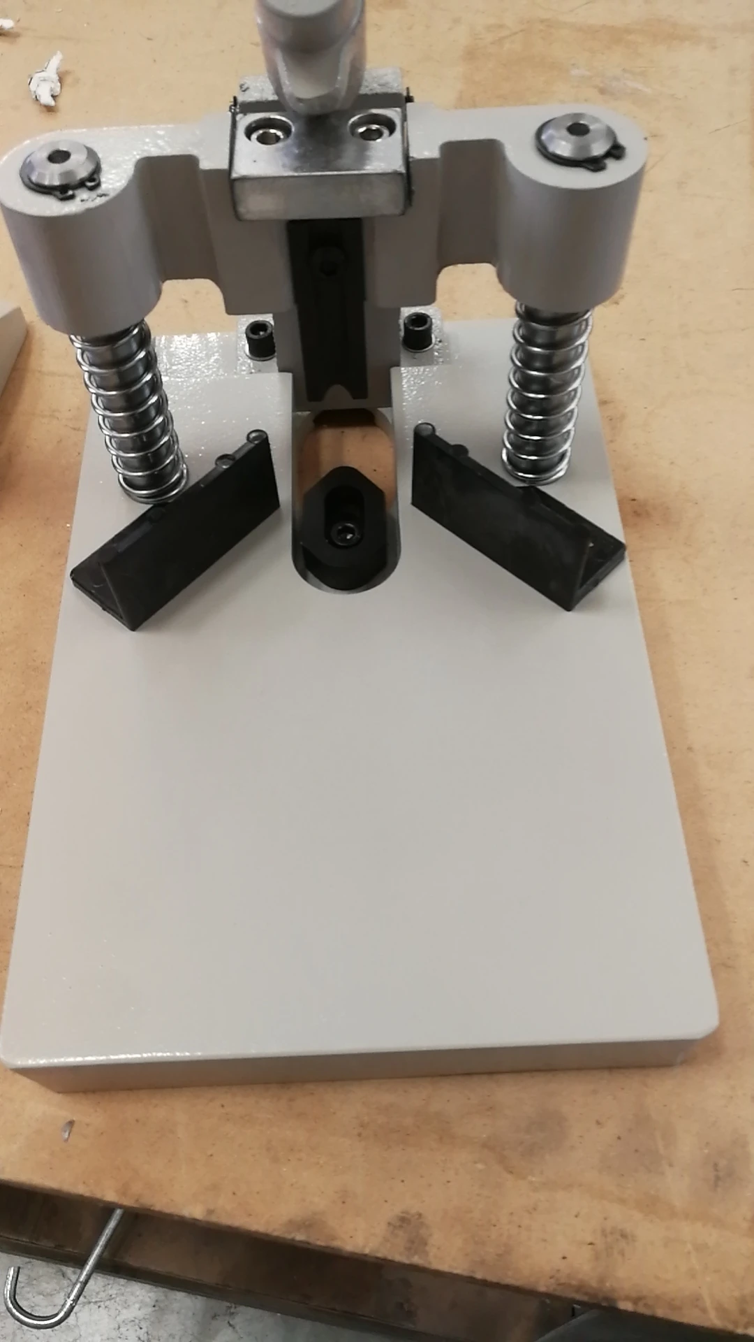 CYQY-30 Small manual Desktop convenience books corner round machine corner rounding cutter machine