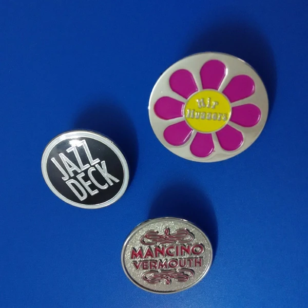 Metal  enamel badge with custom design   hard enamel/soft enamel