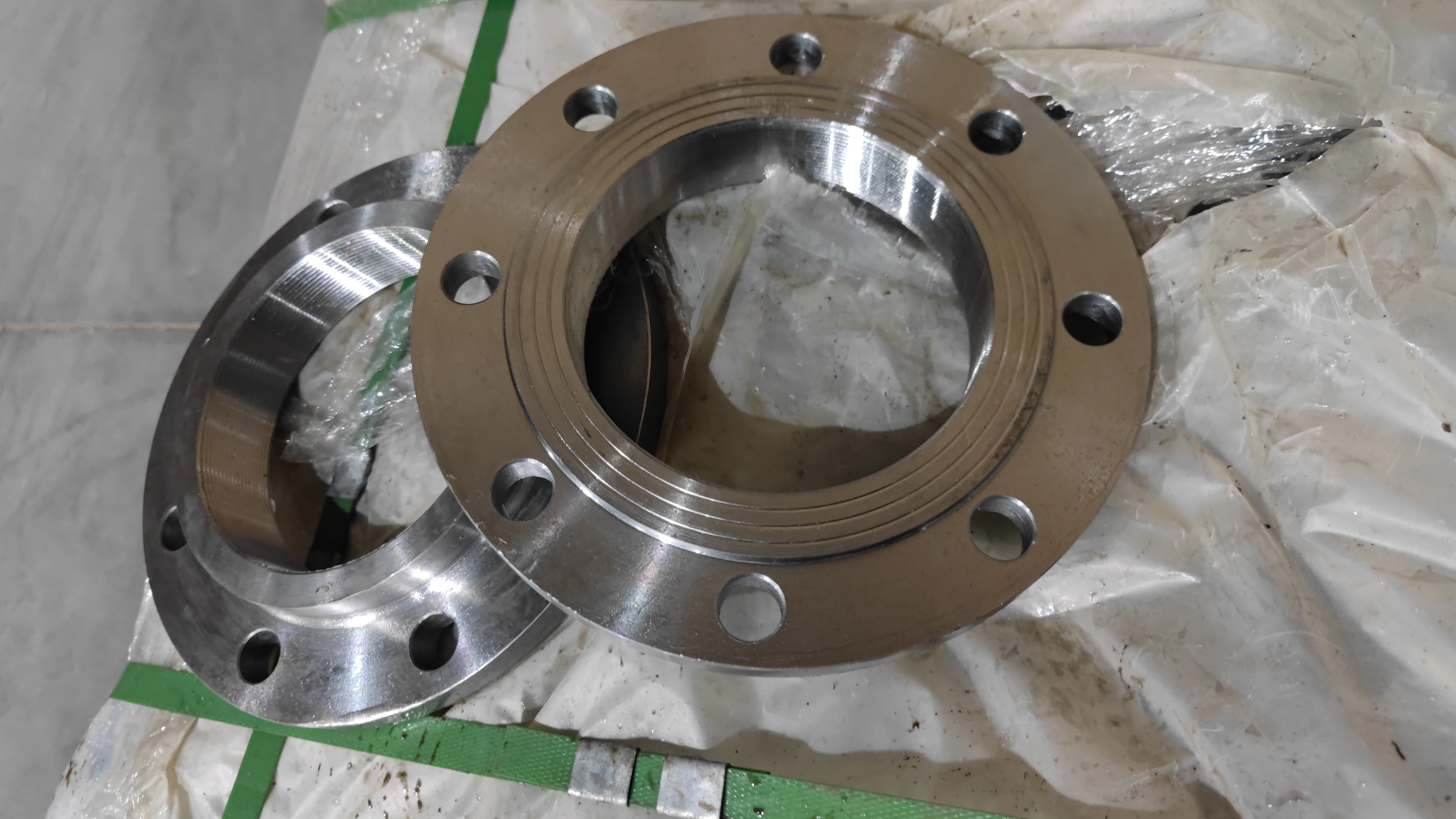 Глухая доска BS4504 DIN PN16 1/2 дюйма до 24 дюйма 150LB B16.5 A105 SO RF FLG редуктор из углеродистой стали черный фланец