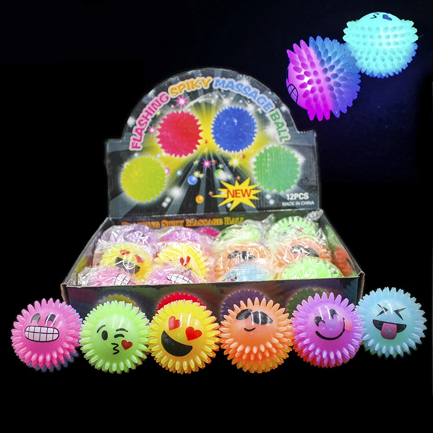 
Huayi TPR Cute Flashing Spiky Massage Ball Anti Stress Ball Pet Toys 