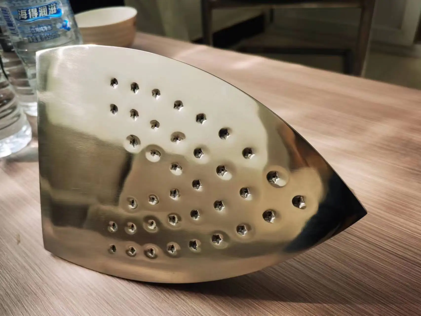 Professional movable electric small clothes iron sheet auto ironing and pressing machine