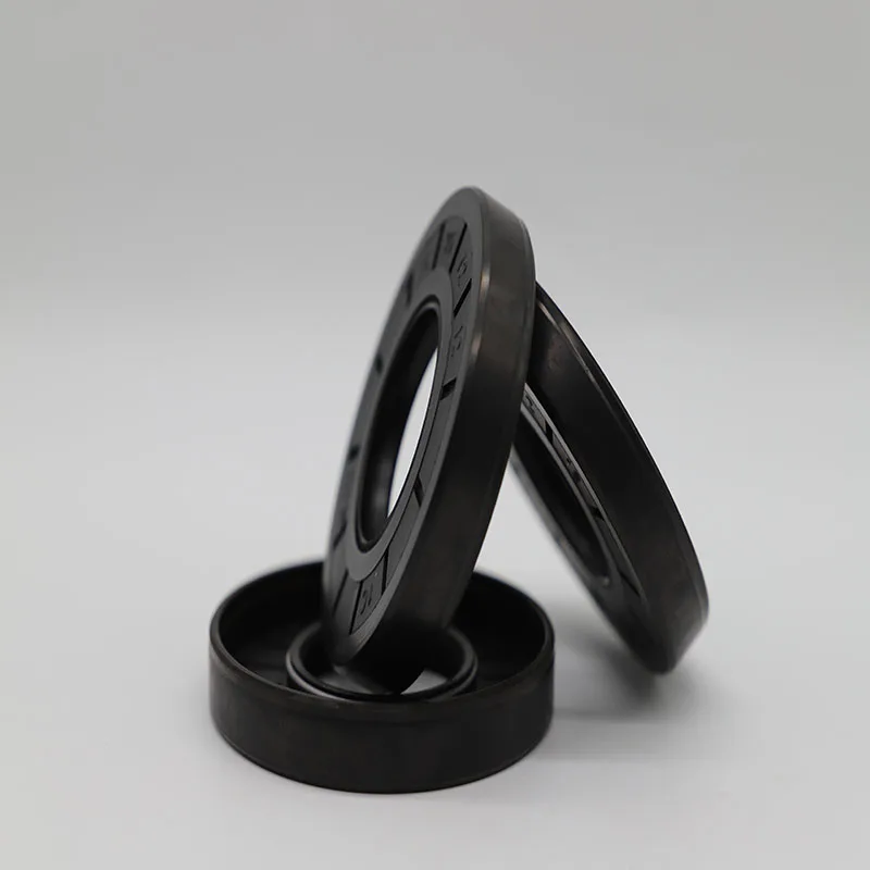 China Manufacture High Quality Oil Seal NBR FKM Rubber Oilseal Skeleton Oil Seals Kits