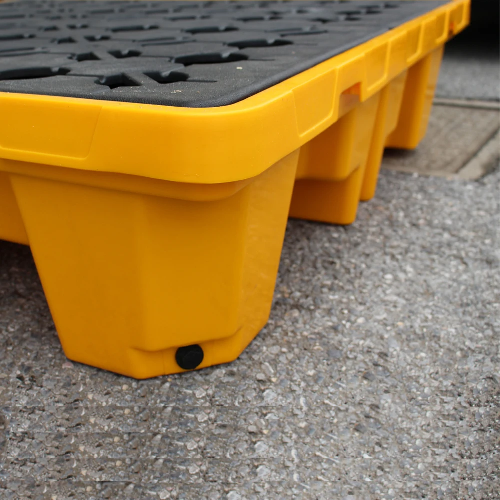 Heavy Duty HDPE 4 Drums Spill Pallet Anti Oil Spill Plastic Pallets