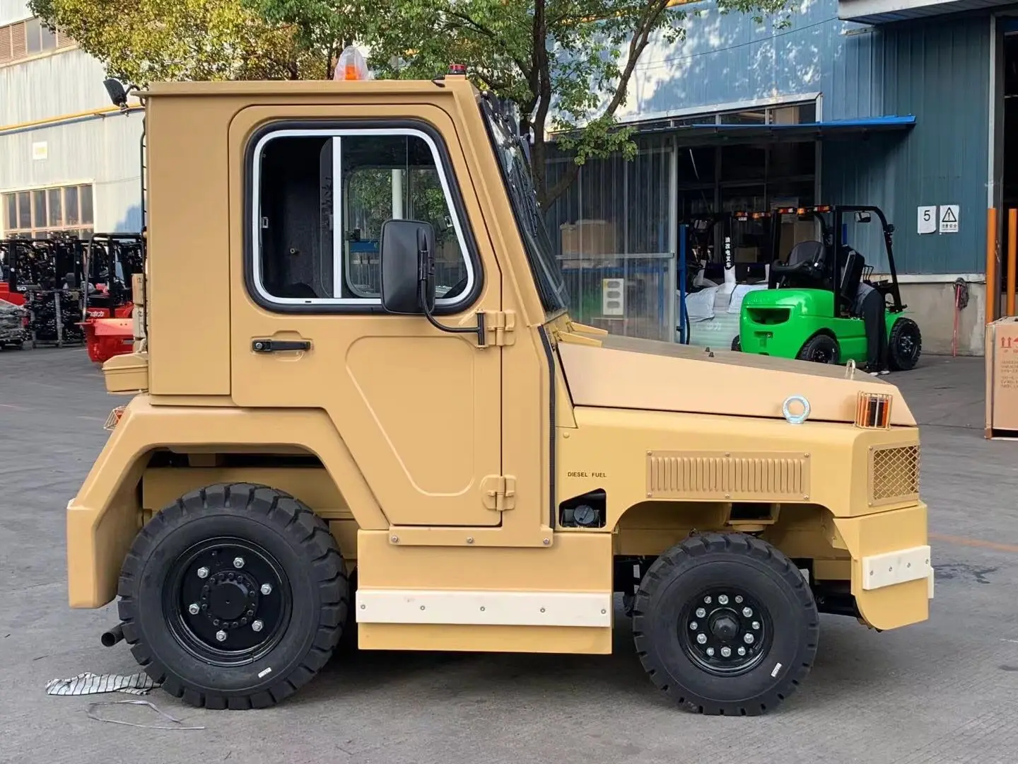 8ton 10ton 25ton electric diesel LPG  tow tractor, luggage tow tractor for airport