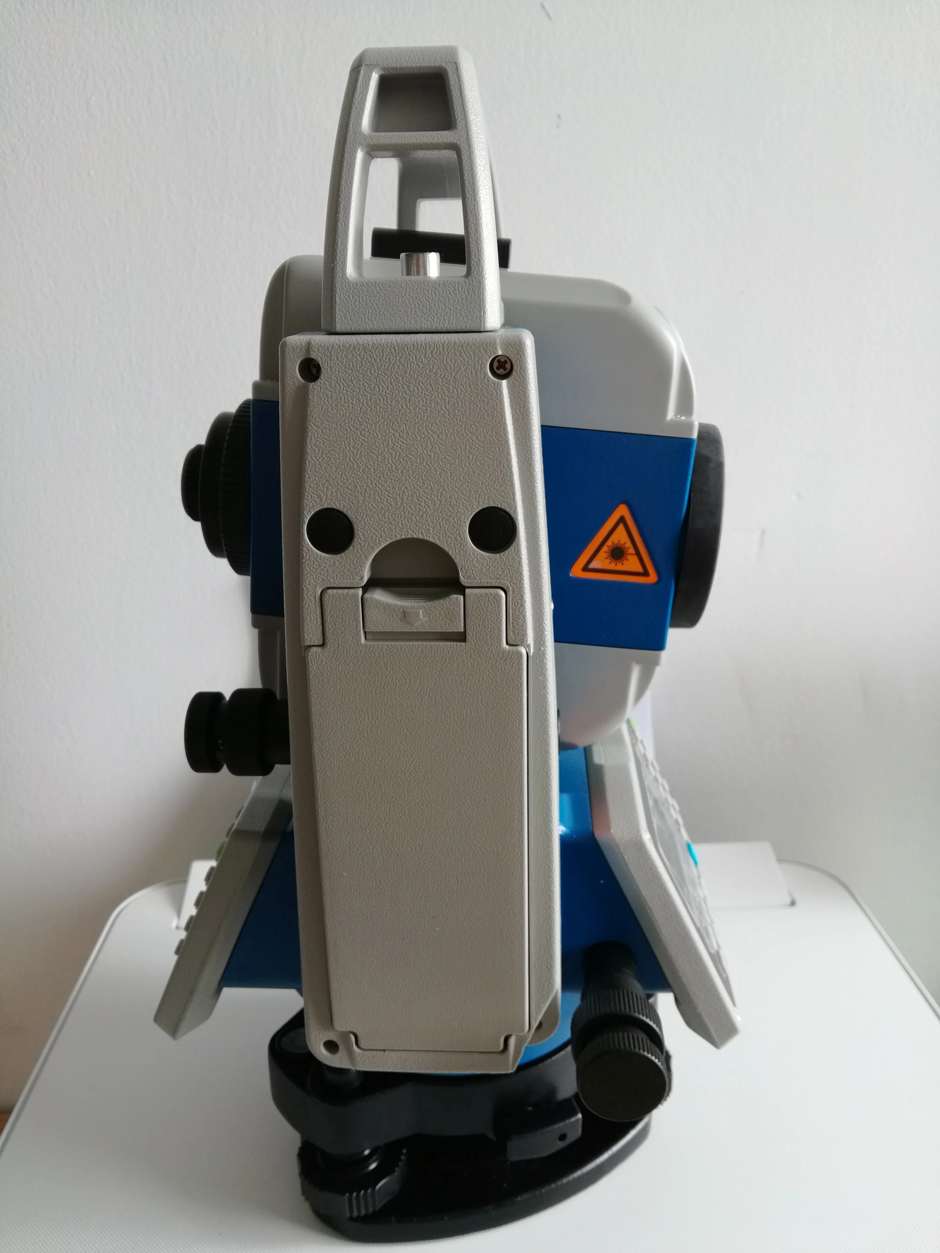 China Brand Stonex R1+  Dual Axis Total Station Reflectorless Distance 800m Total Station