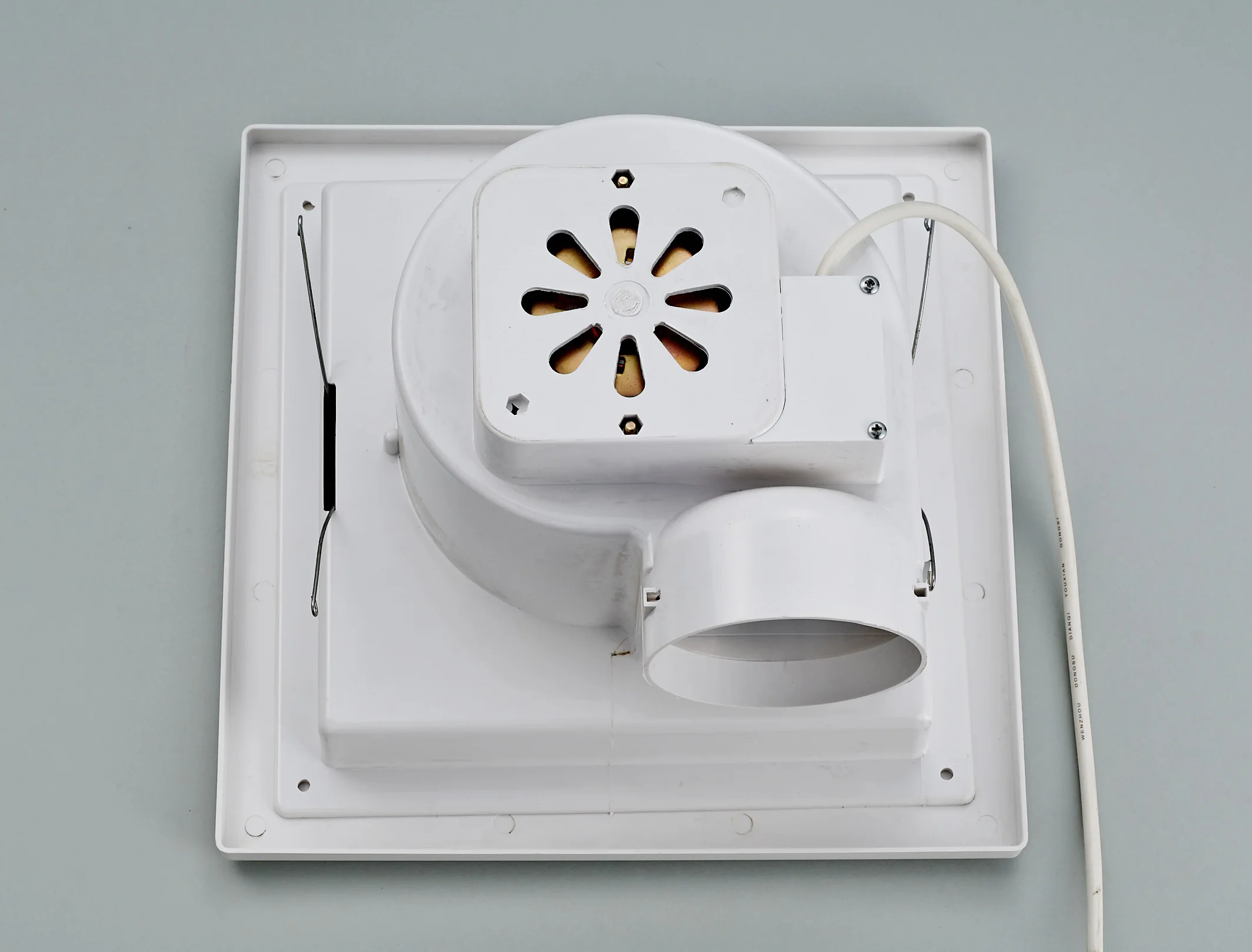All-plastic ceiling Duct exhaust fan Bathroom ventilation fan Fashion design white AC motor wall fan