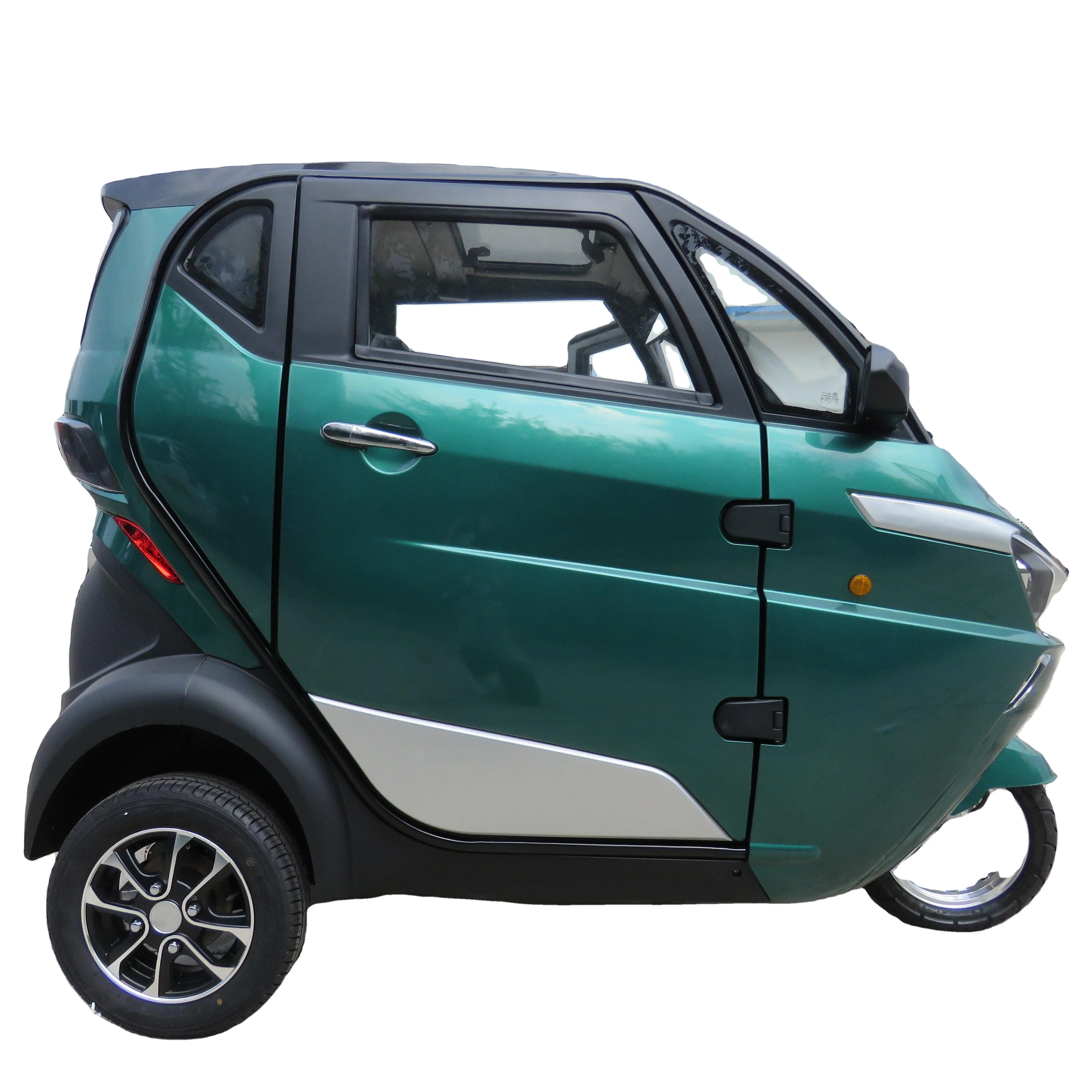 50KM - 70KM High quality cargo and passenger electric tricycle for adults
