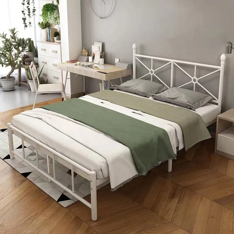 Modern Hotel Bedroom Furniture Wrought Iron Queen/King Size Metal Bed