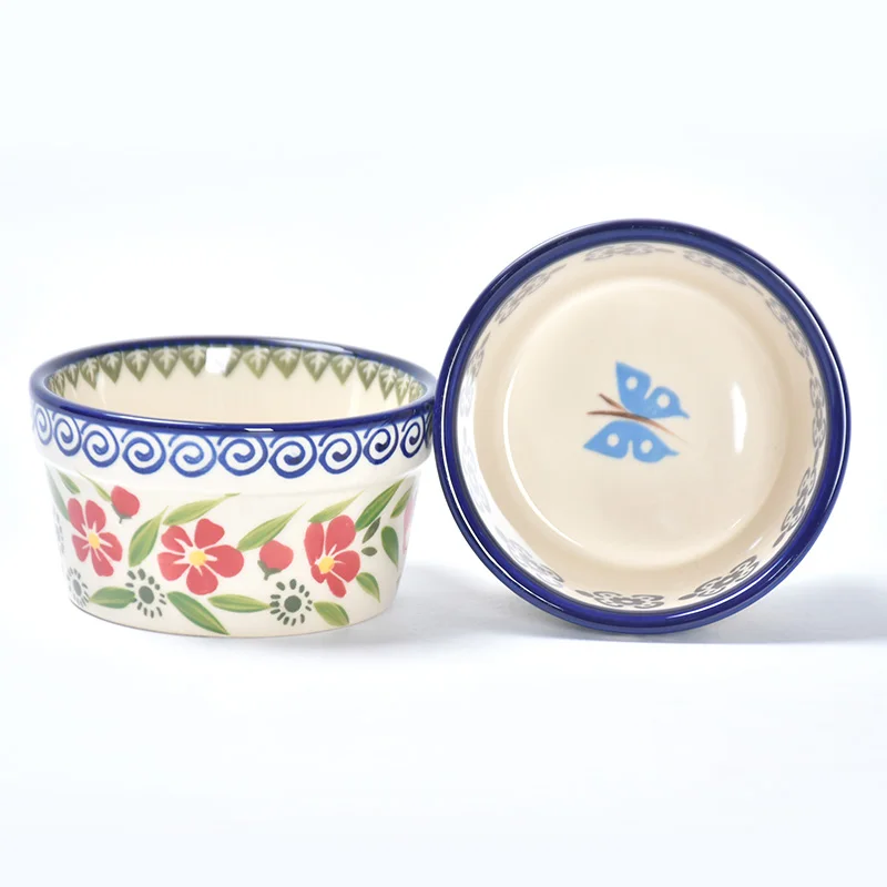 The bread cake pot can be customized with Polish color stamped ceramic bread mold