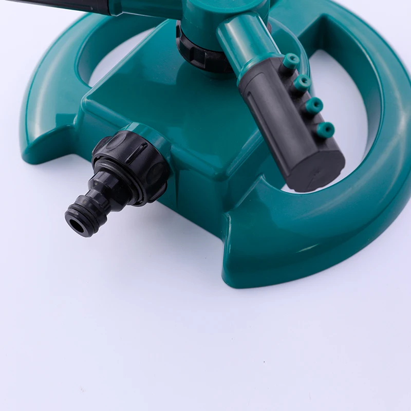 High quality Automatic Rotating Plastic 3-arm garden irrigation watering sprinkler equipment for lwan
