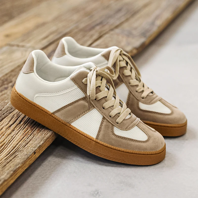 White Mixed Designer Manufacturer Sport Light Weight Rubber Outsole Sneaker Retro Custom Women Men German Trainers Running Shoes
