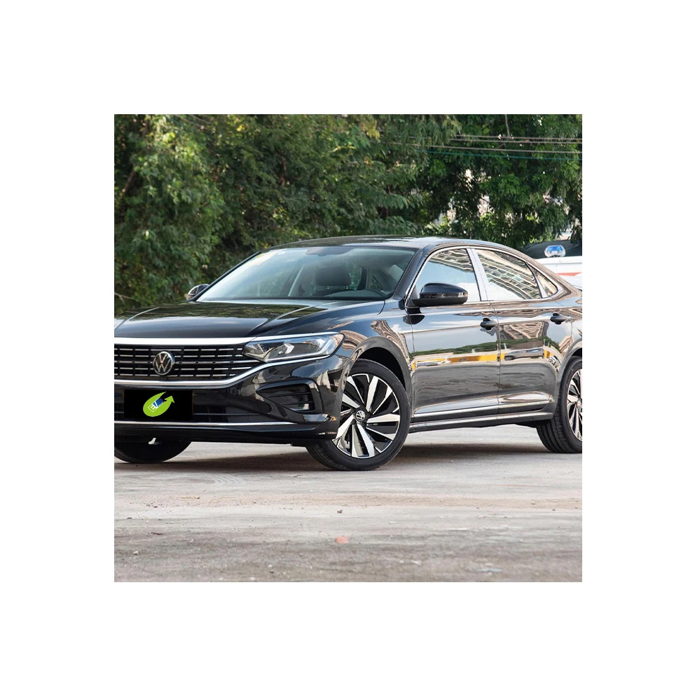 Newly Launched Gasoline-Fueled Vehicles P/assat 2024 330TSI Elite Edition Petrol Car Used Car